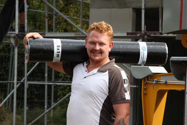 Fabian Kirschfink, Dachdecker