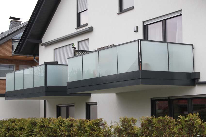 Balkone, Elsen