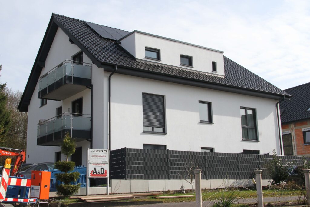 Mehrfamilienhaus, Dahl